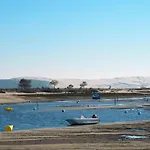 Des Ecureuils By Interhome וילה לנטון