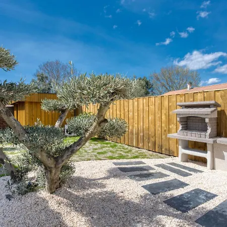 Vila Des Ecureuils By Interhome Lanton