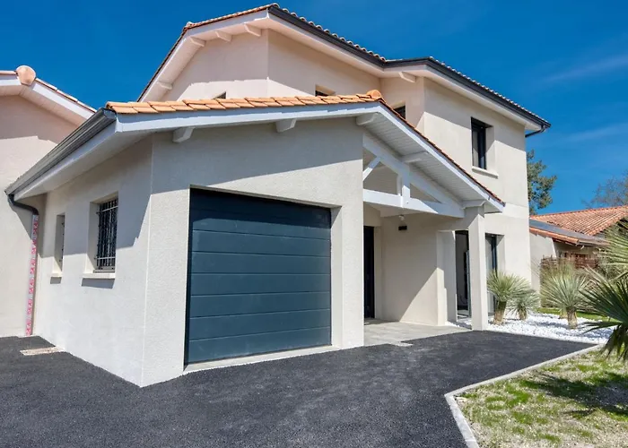 Des Ecureuils By Interhome * Lanton