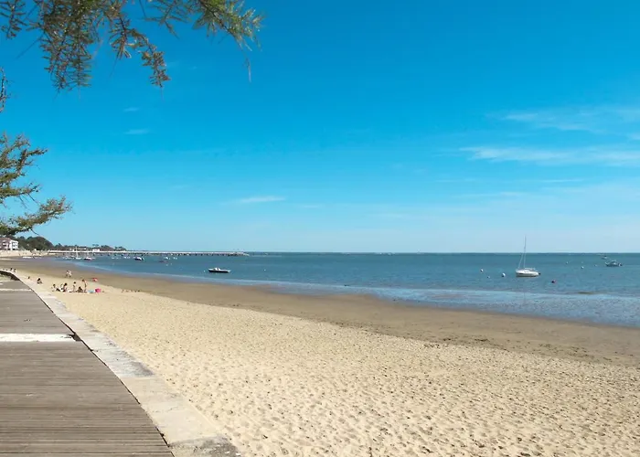 Vila Des Ecureuils By Interhome