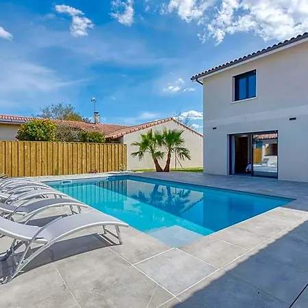 Vila Des Ecureuils By Interhome